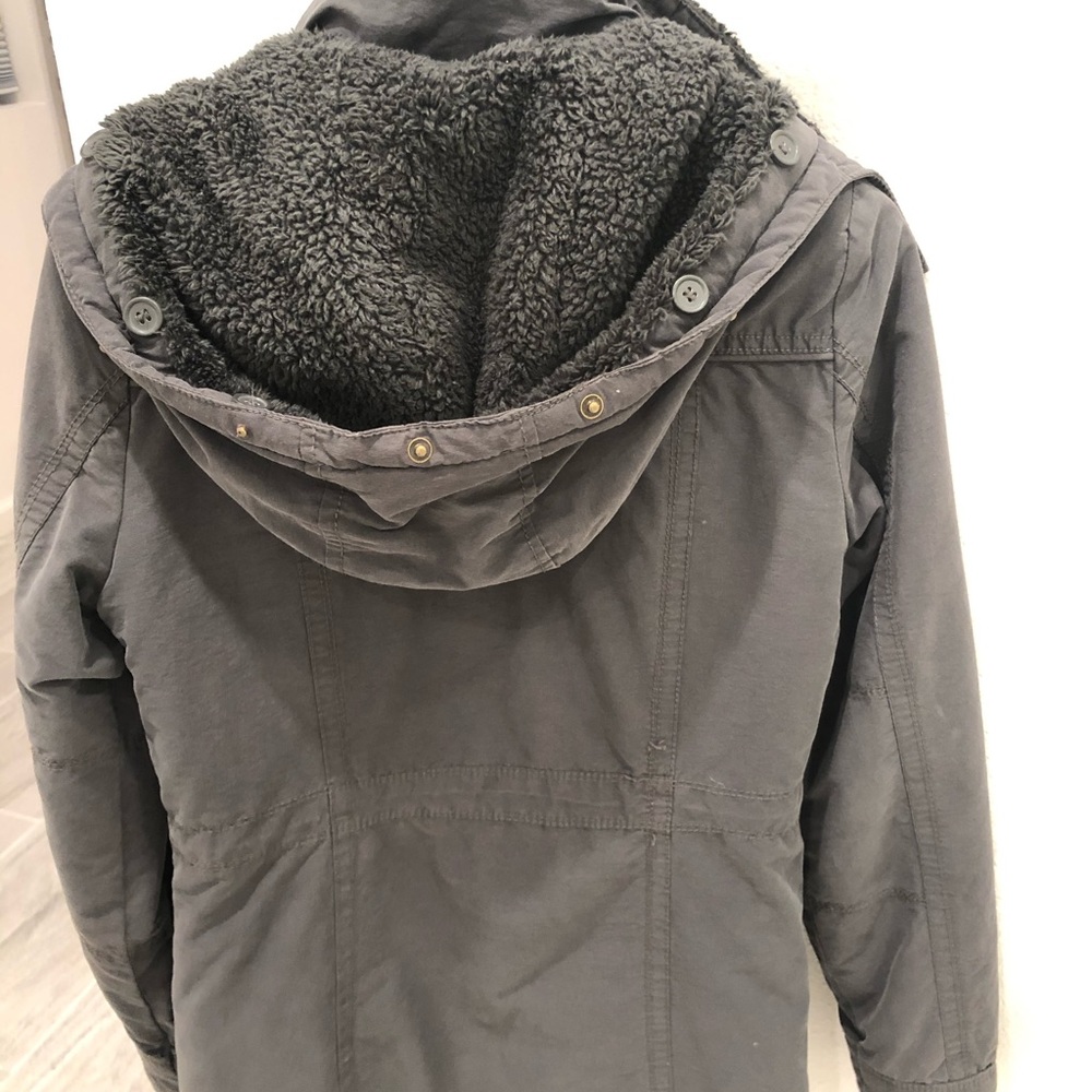 Jacket - Picture 2 of 3